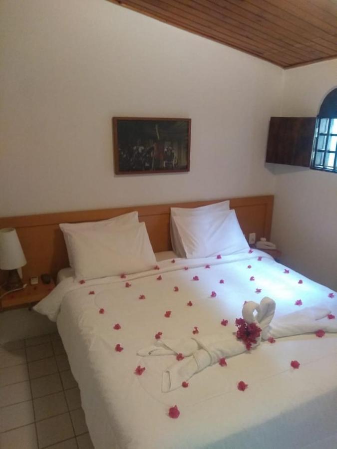 Pousada Da Paixao Fazenda Nova Luaran gambar